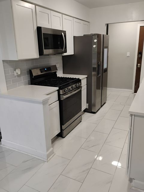 Tiny photo for 945 Commonwealth Court #4, Vernon Hills, IL 60061 (MLS # 12603980)