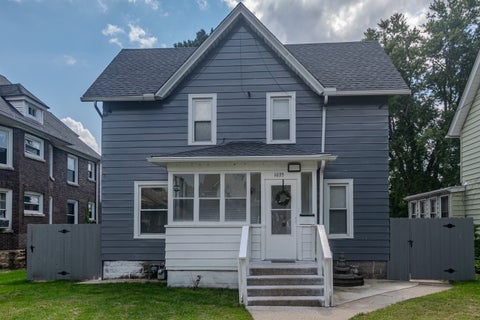 Photo of 1635 5th Avenue, Rockford, IL 61104 (MLS # 12747805)