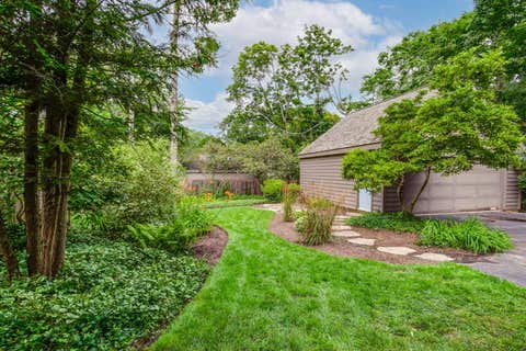 Tiny photo for 770 Northmoor Road, Lake Forest, IL 60045 (MLS # 12730437)