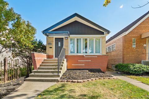 Photo of 5253 S Mobile Avenue, Chicago, IL 60638 (MLS # 12505420)