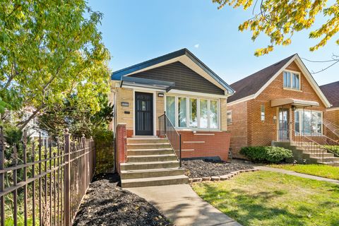 Tiny photo for 5253 S Mobile Avenue, Chicago, IL 60638 (MLS # 12505420)