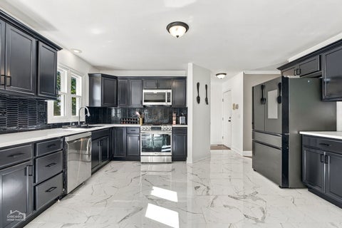 Tiny photo for 1200 Prairie Drive, Algonquin, IL 60102 (MLS # 12781825)