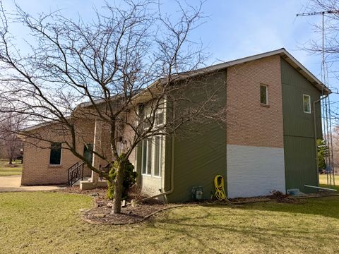 Tiny photo for 120 W Grandin Road, Morris, IL 60450 (MLS # 12604475)