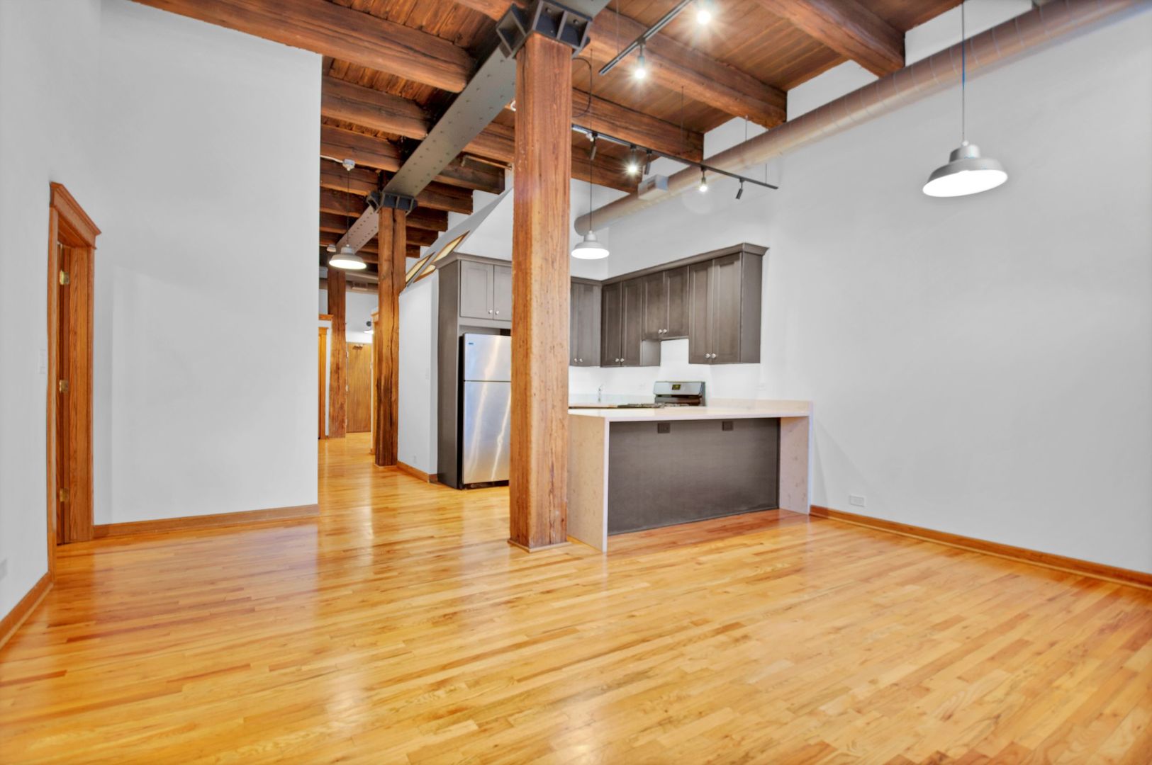 216 N May Street 104