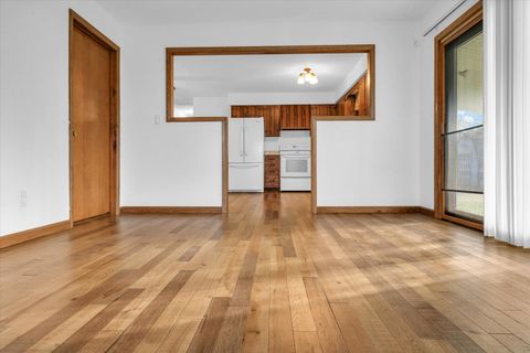 Tiny photo for 849 N Piatt Street, Bement, IL 61813 (MLS # 12518517)