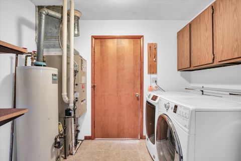 Tiny photo for 849 N Piatt Street, Bement, IL 61813 (MLS # 12518517)