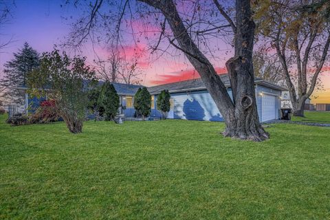 Tiny photo for 849 N Piatt Street, Bement, IL 61813 (MLS # 12518517)