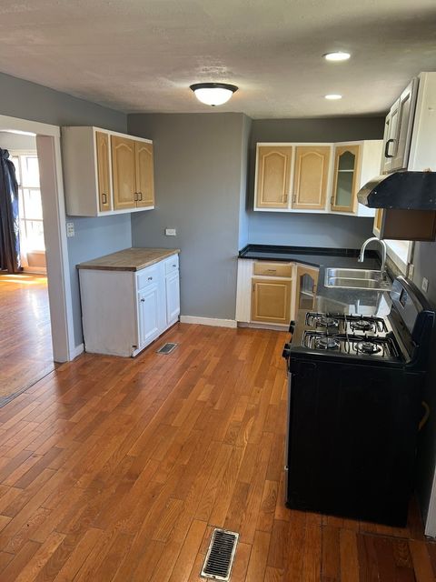 Tiny photo for 8856 S Washtenaw Avenue, Evergreen Park, IL 60805 (MLS # 12603730)