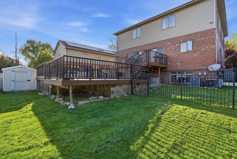 Tiny photo for 5733 W 97th Street, Oak Lawn, IL 60453 (MLS # 12689609)