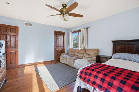 Tiny photo for 5733 W 97th Street, Oak Lawn, IL 60453 (MLS # 12689609)