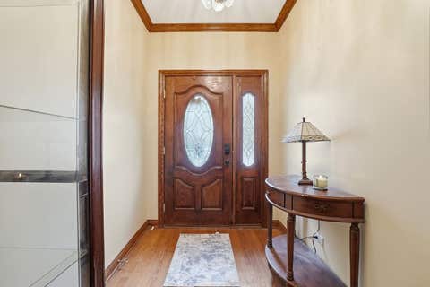 Tiny photo for 5733 W 97th Street, Oak Lawn, IL 60453 (MLS # 12689609)