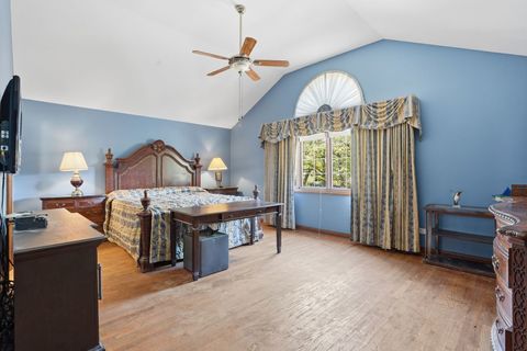 Tiny photo for 5733 W 97th Street, Oak Lawn, IL 60453 (MLS # 12689609)
