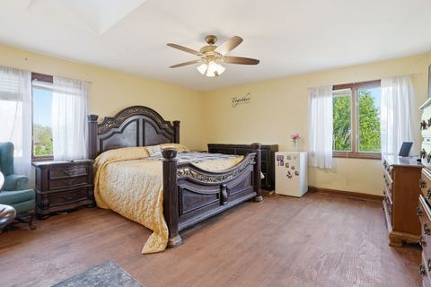 Tiny photo for 5733 W 97th Street, Oak Lawn, IL 60453 (MLS # 12689609)