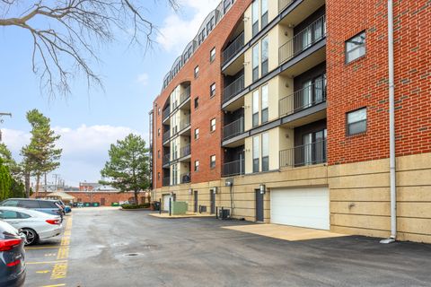 Tiny photo for 110 S Evergreen Avenue #5CN, Arlington Heights, IL 60005 (MLS # 12601568)