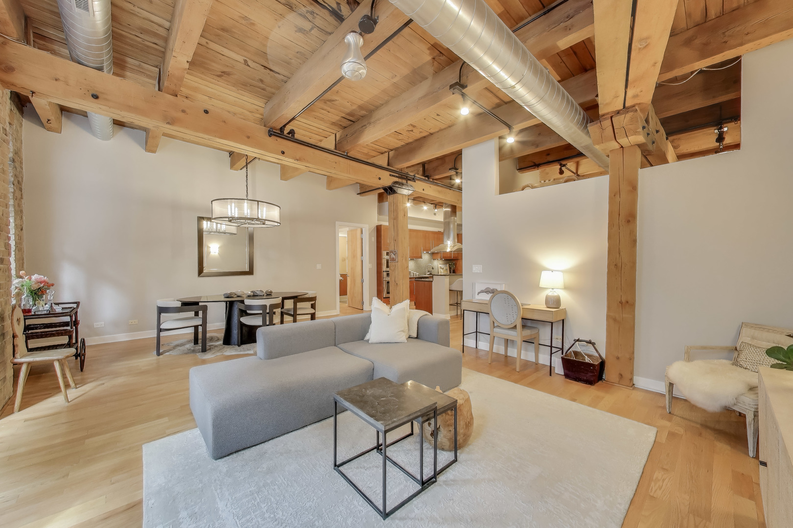 154 W Hubbard Street 304