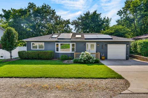 Photo of 325 Council Trail, Lake In The Hills, IL 60156 (MLS # 12700417)