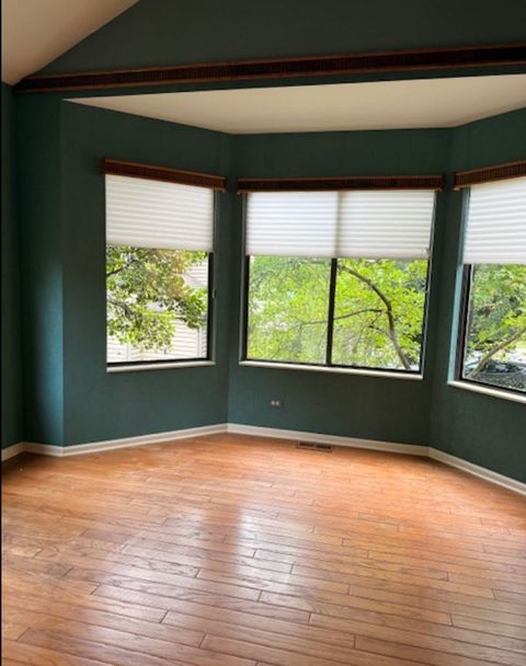 Tiny photo for 728 Golf Lane, Lake Barrington, IL 60010 (MLS # 12430593)