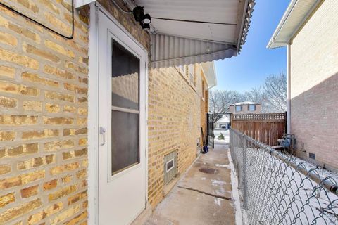 Tiny photo for 8723 Callie Avenue, Morton Grove, IL 60053 (MLS # 12552674)