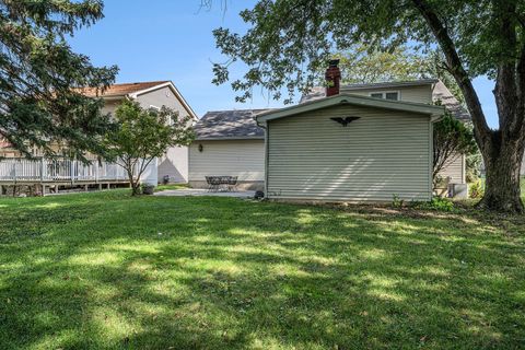 Tiny photo for 17624 Chestnut Avenue, Country Club Hills, IL 60478 (MLS # 12488952)