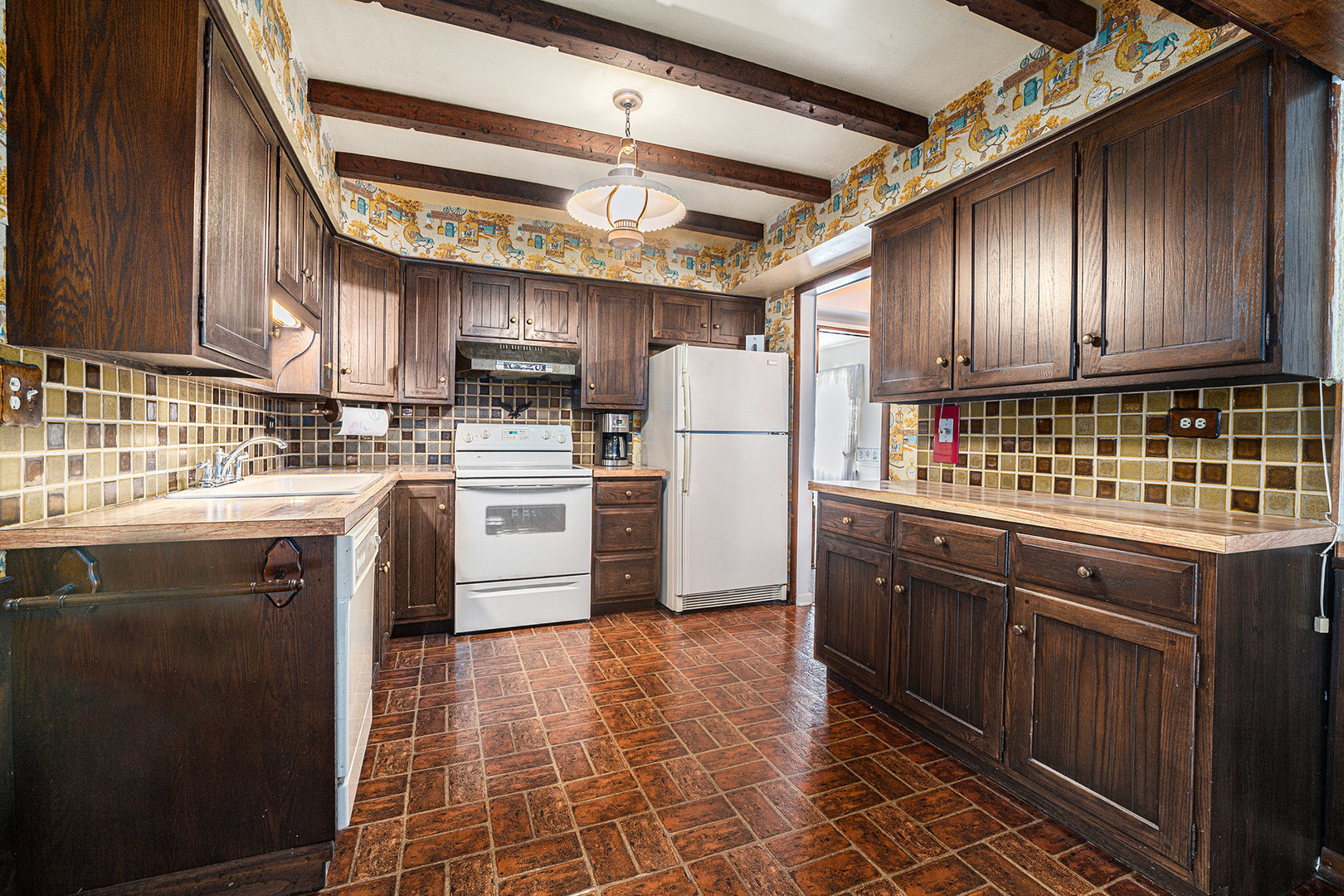 17624 Chestnut Avenue