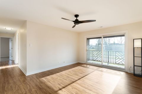 Tiny photo for 1756 Plymouth Court #B, Wheaton, IL 60189 (MLS # 12600564)