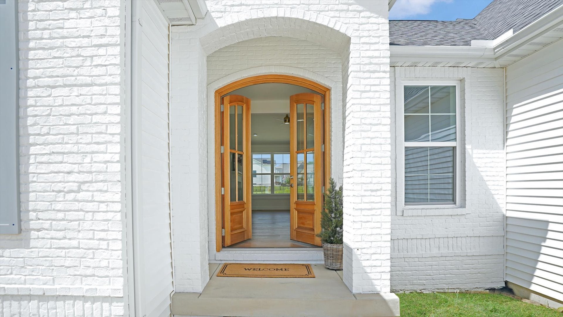 1203 Willowgrove Lane