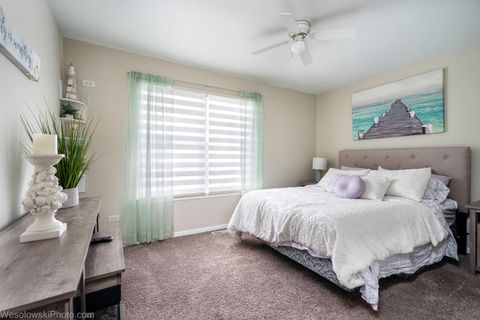 Tiny photo for 1907 E Grand Avenue, Lindenhurst, IL 60046 (MLS # 12634962)