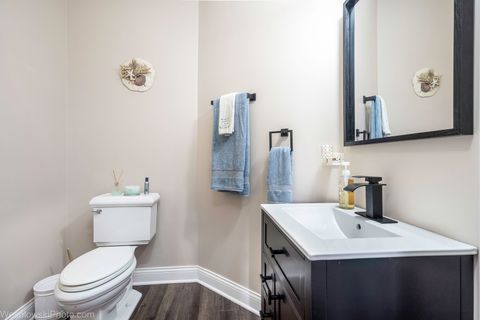 Tiny photo for 1907 E Grand Avenue, Lindenhurst, IL 60046 (MLS # 12634962)
