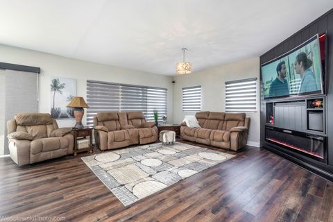 Tiny photo for 1907 E Grand Avenue, Lindenhurst, IL 60046 (MLS # 12634962)