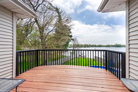 Tiny photo for 1907 E Grand Avenue, Lindenhurst, IL 60046 (MLS # 12634962)
