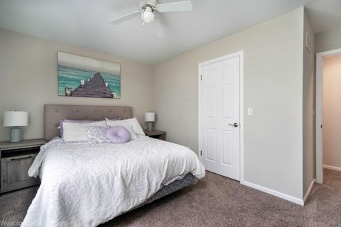 Tiny photo for 1907 E Grand Avenue, Lindenhurst, IL 60046 (MLS # 12634962)