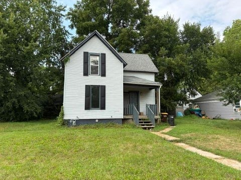 Photo of 2109 Preston Street, Rockford, IL 61102 (MLS # 12728918)