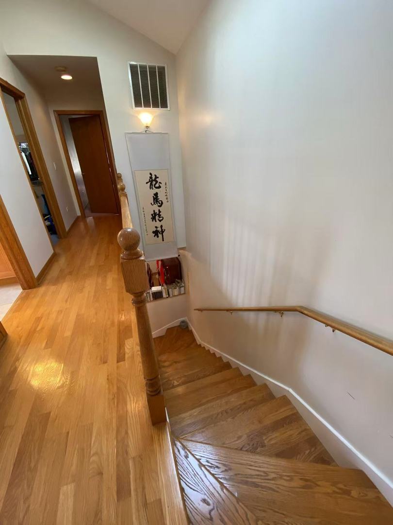 3646 S Parnell Avenue