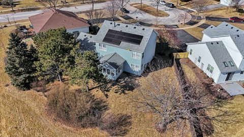 Tiny photo for 215 Alexandra Court, North Aurora, IL 60542 (MLS # 12547651)