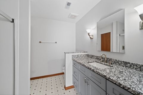 Tiny photo for 215 Alexandra Court, North Aurora, IL 60542 (MLS # 12547651)