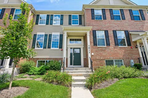 Photo of 1611 Bentz Way, Batavia, IL 60510 (MLS # 12723897)