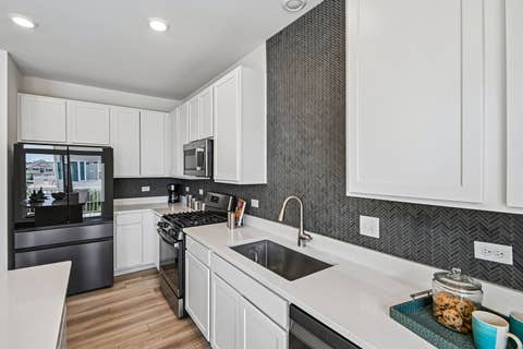 Tiny photo for 1611 Bentz Way, Batavia, IL 60510 (MLS # 12723897)
