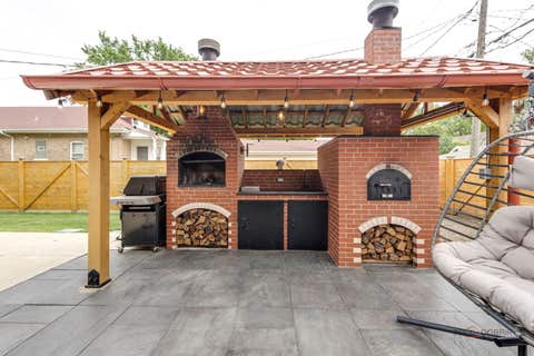 Tiny photo for 1455 Campbell Avenue, Des Plaines, IL 60016 (MLS # 12659977)
