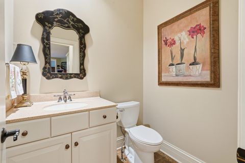 Tiny photo for 26 Chippiannock Place, Rock Island, IL 61201 (MLS # 100000676)