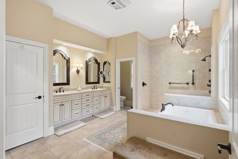 Tiny photo for 26 Chippiannock Place, Rock Island, IL 61201 (MLS # 100000676)