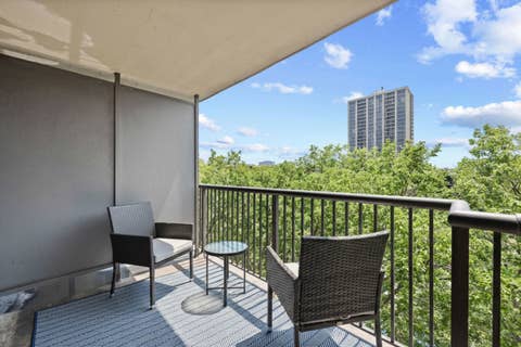 Tiny photo for 2901 S Michigan Avenue #405, Chicago, IL 60616 (MLS # 12730050)