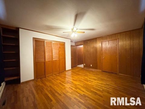 Tiny photo for 5267 Old North Road, Christopher, IL 62822 (MLS # EB460637)