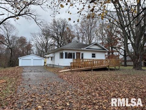 Photo of 5267 Old North Road, Christopher, IL 62822 (MLS # EB460637)