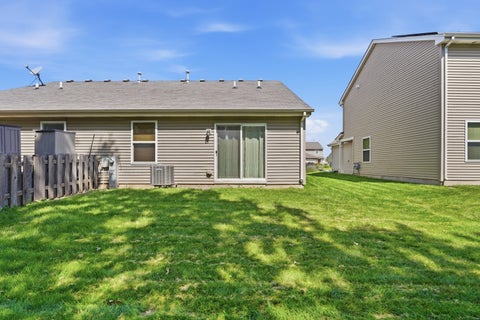 Tiny photo for 2533 Hearthstone Drive, Hampshire, IL 60140 (MLS # 12745217)
