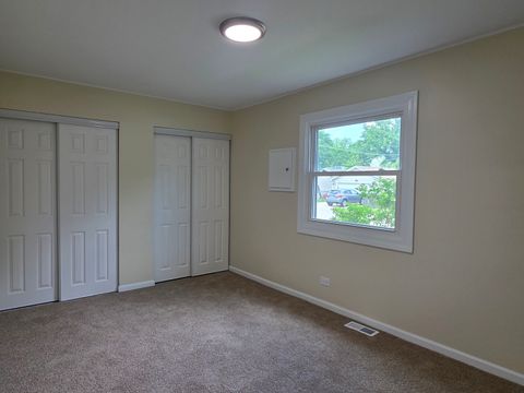 Tiny photo for 70 N Idlewild Avenue, Mundelein, IL 60060 (MLS # 12670371)