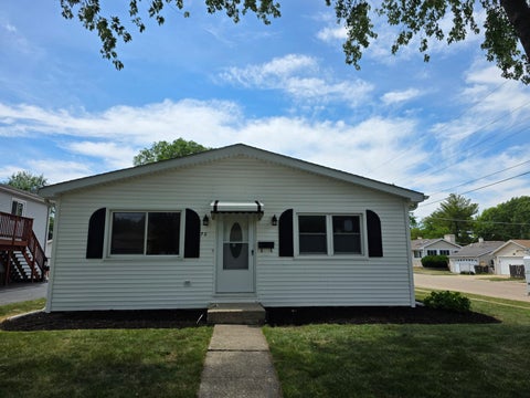 Photo of 70 N Idlewild Avenue, Mundelein, IL 60060 (MLS # 12670371)