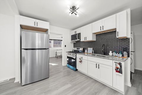 Tiny photo for 428 Paxton Avenue, Calumet City, IL 60409 (MLS # 12499917)