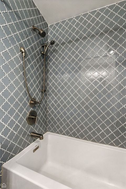 Tiny photo for 5415 N Sheridan Road #3402, Chicago, IL 60640 (MLS # 12407082)