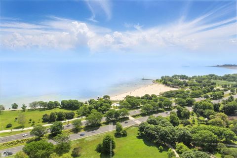 Tiny photo for 5415 N Sheridan Road #3402, Chicago, IL 60640 (MLS # 12407082)