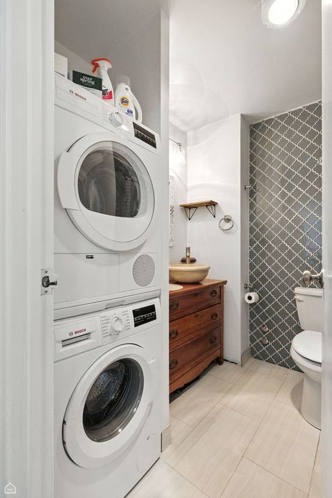 Tiny photo for 5415 N Sheridan Road #3402, Chicago, IL 60640 (MLS # 12407082)